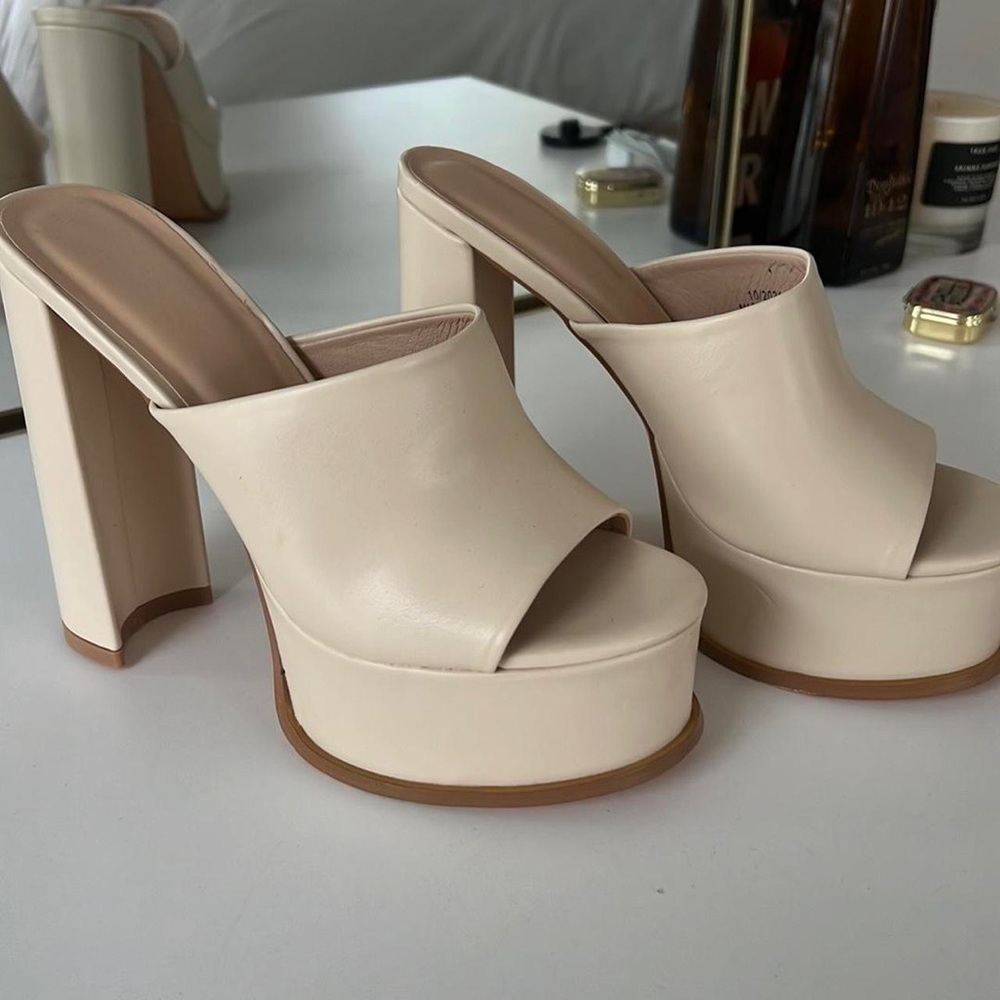 Elegant Cream Platform Heels